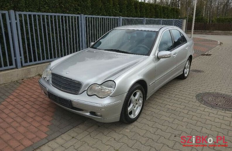 2003' Mercedes-Benz Klasa C photo #1