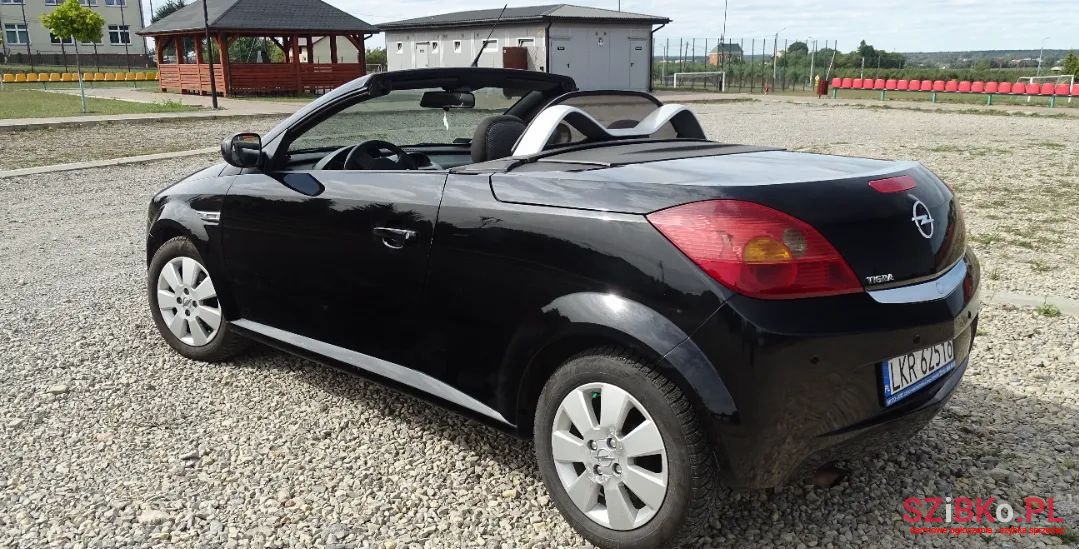 2005' Opel Tigra photo #2