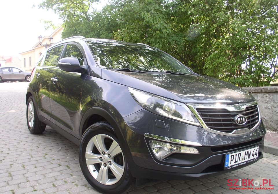 2010' Kia Sportage photo #4