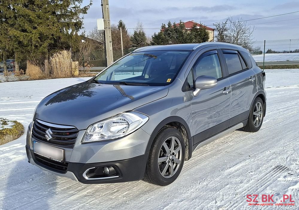 2015' Suzuki SX4 S-Cross photo #1