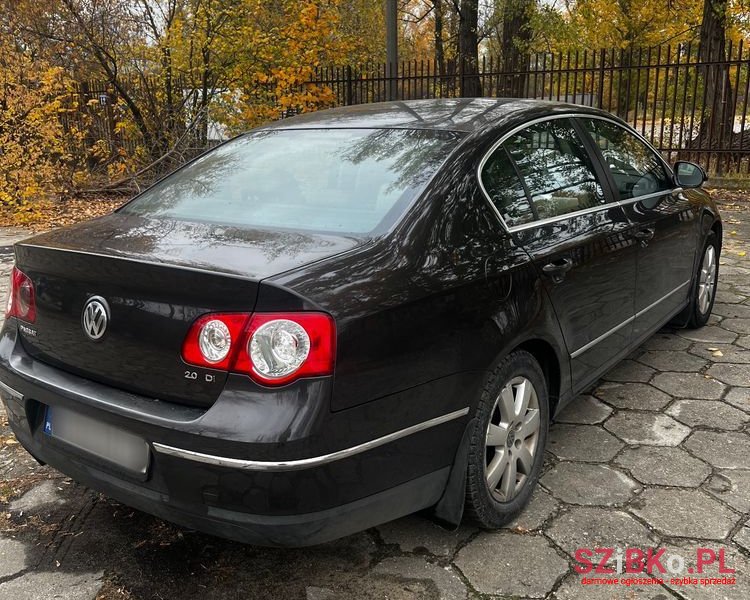 2006' Volkswagen Passat photo #4