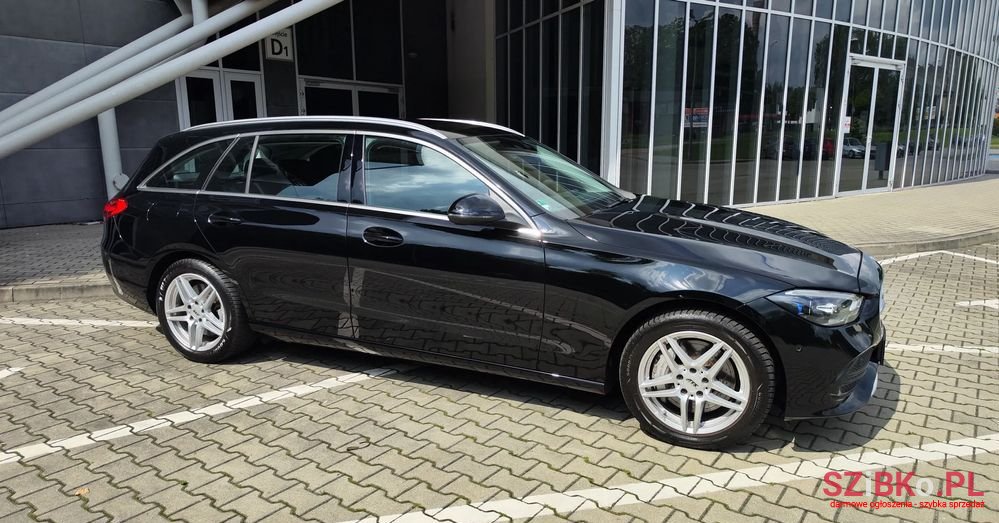 2023' Mercedes-Benz C-Class photo #3