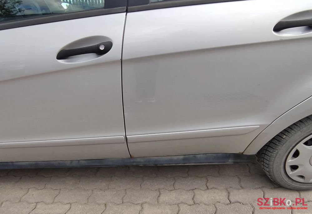 2005' Mercedes-Benz A-Class photo #2