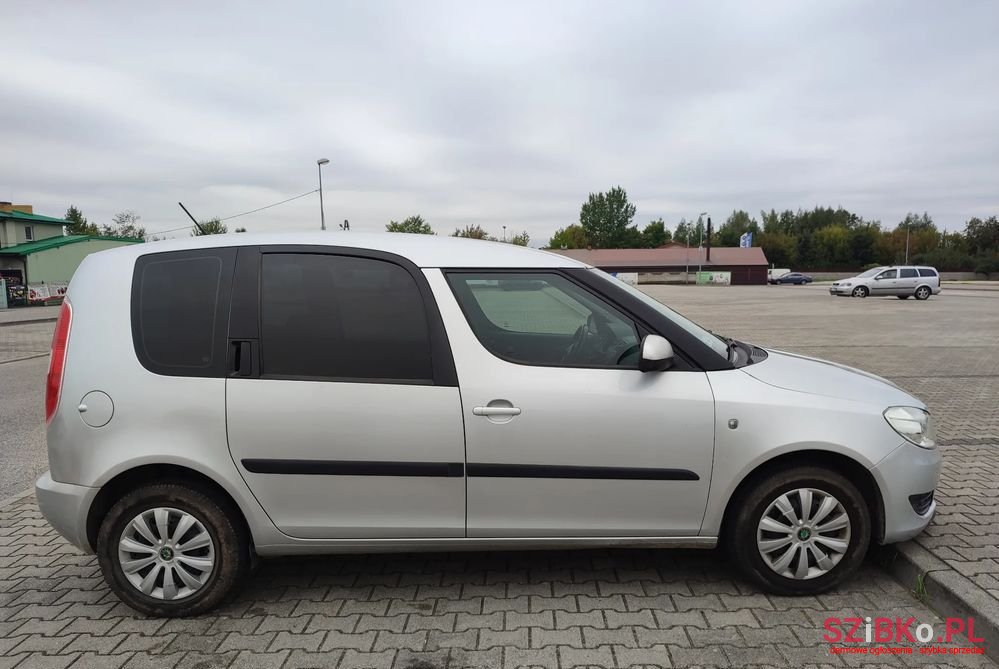 2012' Skoda Roomster 1.2 Tsi photo #4