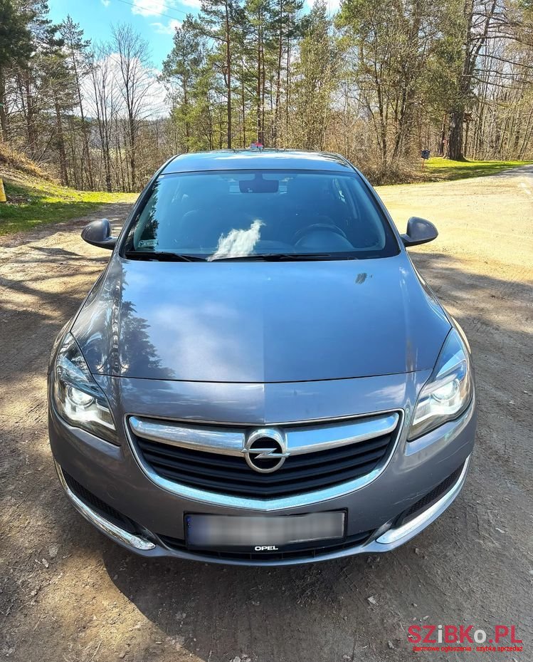 2016' Opel Insignia photo #1