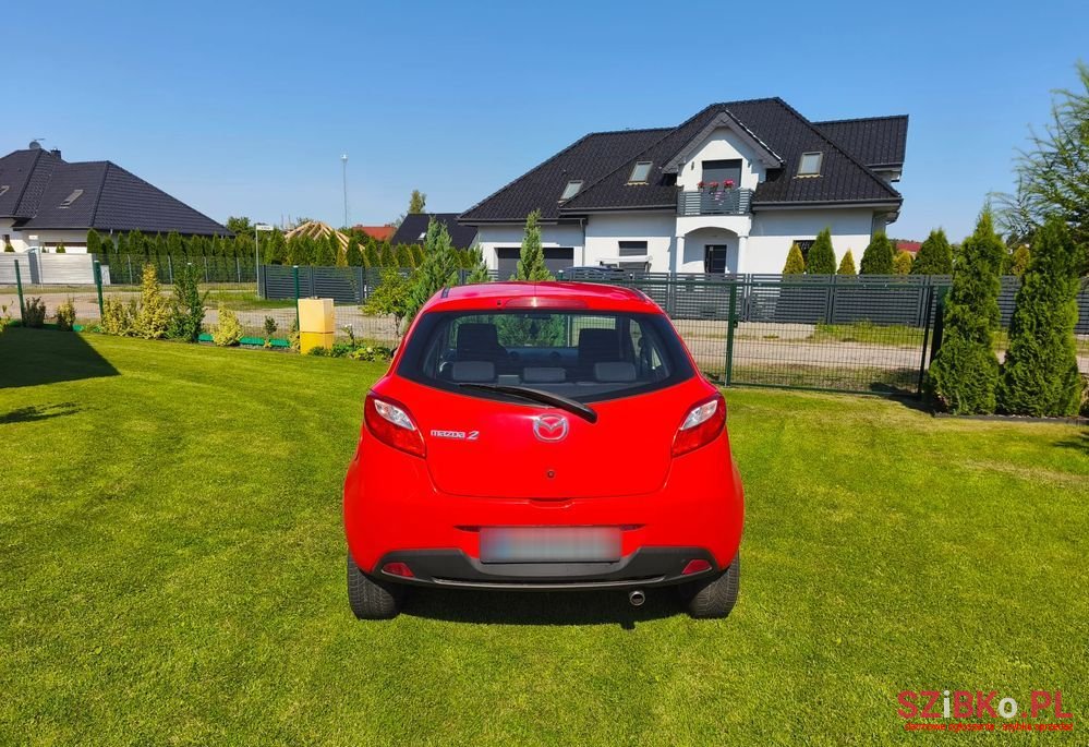 2008' Mazda 2 1.3 Exclusive photo #6
