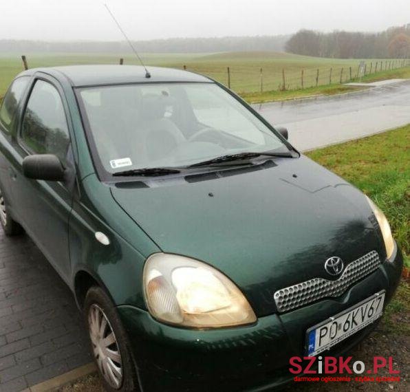 2000' Toyota Yaris photo #1