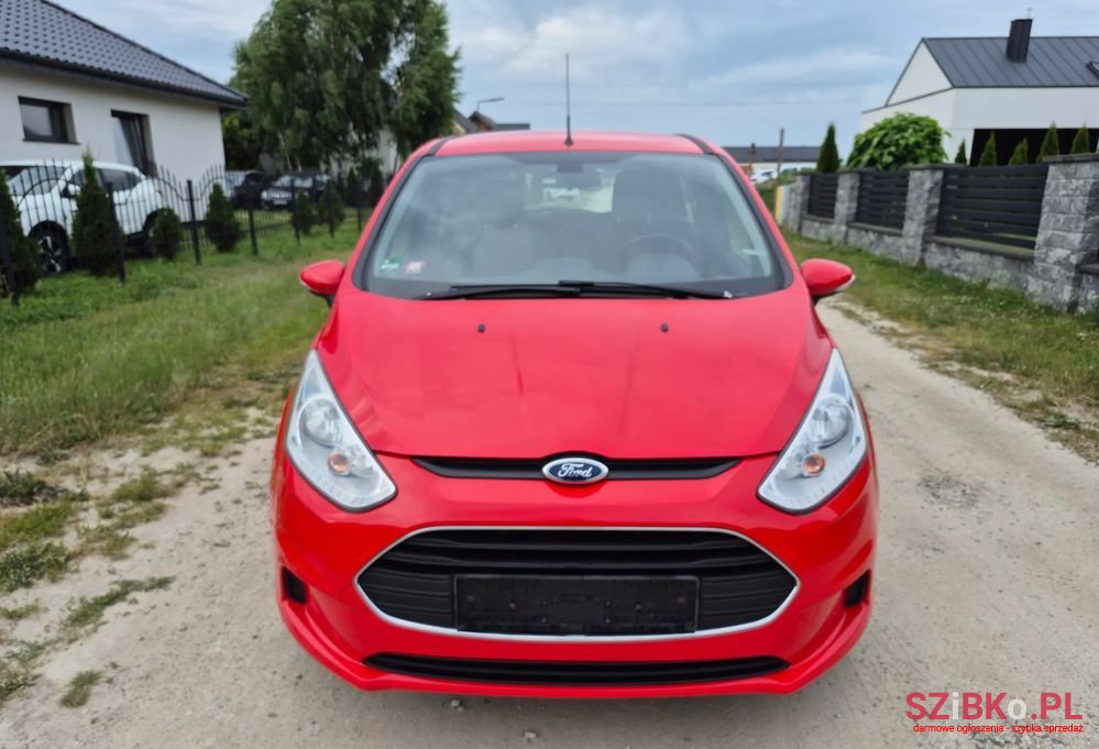 2014' Ford B-MAX photo #6