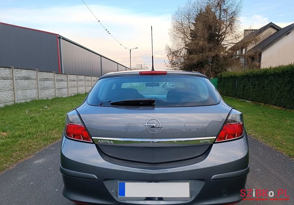 2006' Opel Astra photo #5