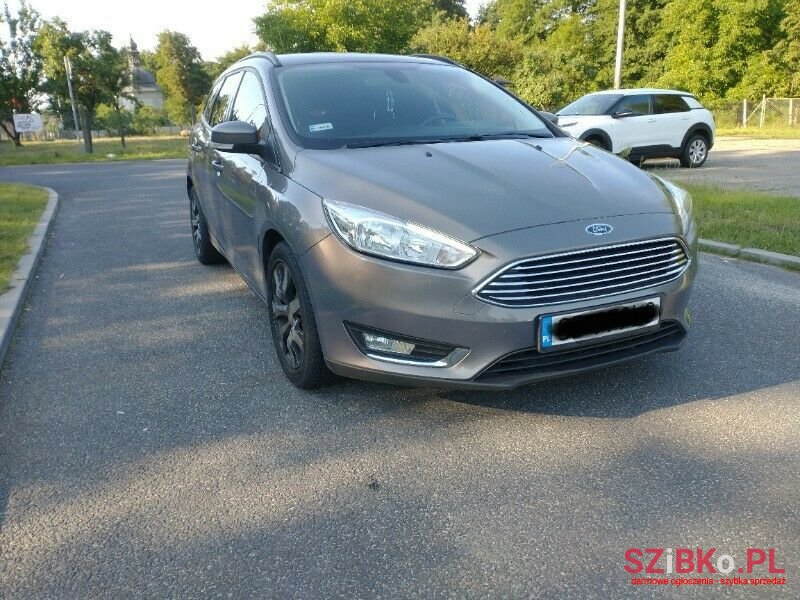 2015' Ford Focus photo #1