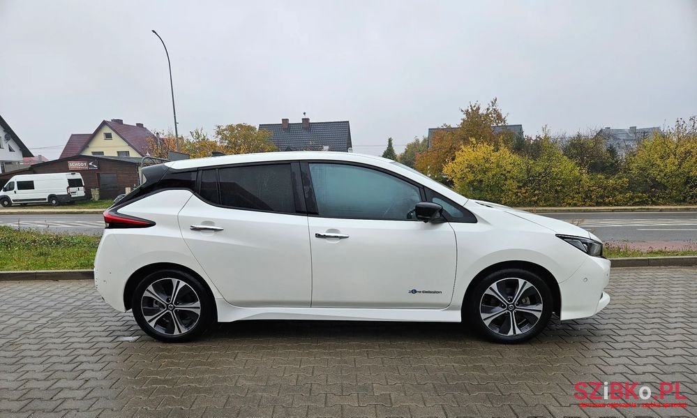 2019' Nissan Leaf 40Kwh Tekna photo #3