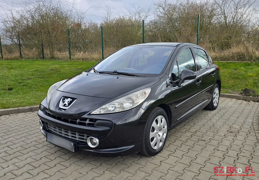 2006' Peugeot 207 photo #1