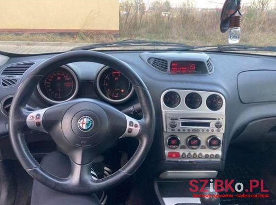 2004' Alfa Romeo 156 photo #5