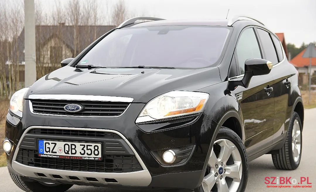 2012' Ford Kuga photo #1