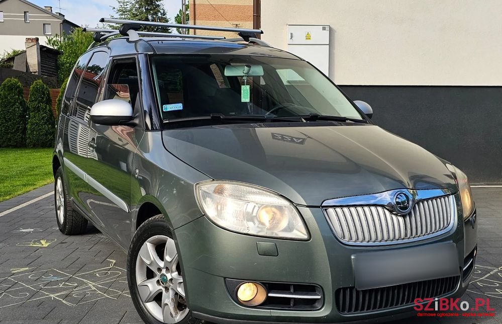 2006' Skoda Roomster photo #2