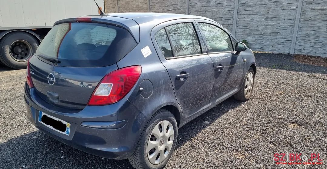 2009' Opel Corsa photo #3