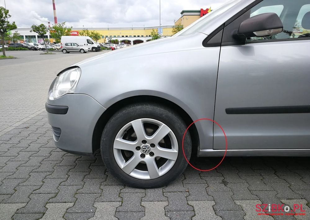 2006' Volkswagen Polo photo #5