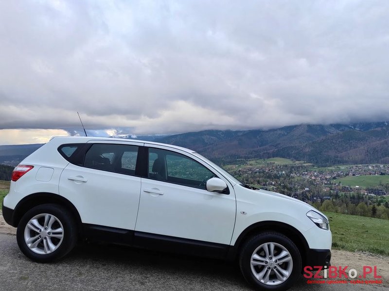 2013' Nissan Qashqai photo #4