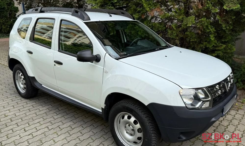 2016' Dacia Duster photo #3