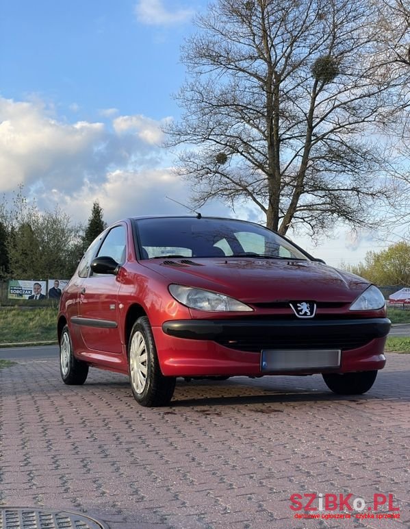 2001' Peugeot 206 1.4 Mistral photo #4
