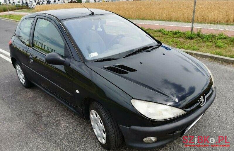 2003' Peugeot 206 photo #1