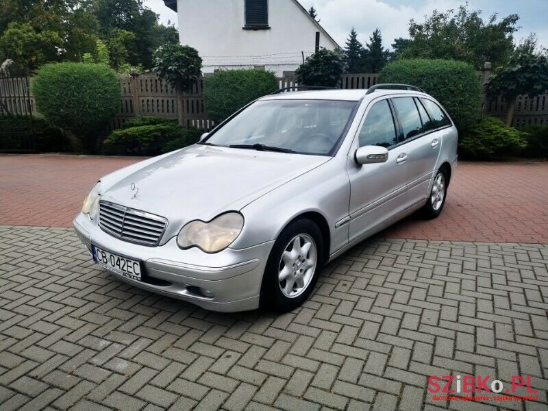 2001' Mercedes-Benz Klasa C photo #1