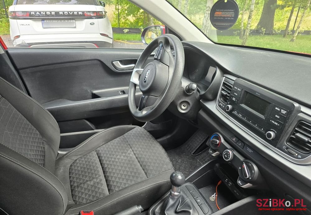 2017' Kia Rio 1.2 M photo #4