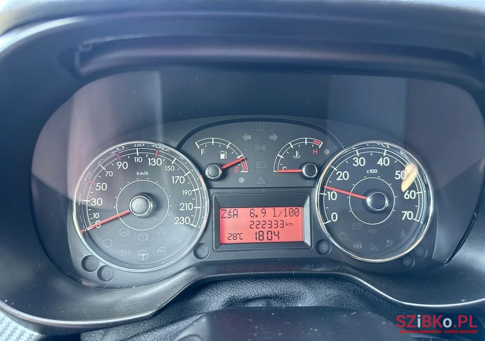 2009' Fiat Punto photo #4