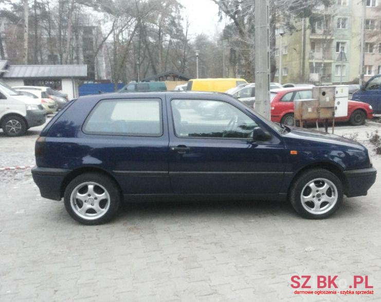 1994' Volkswagen Golf photo #2