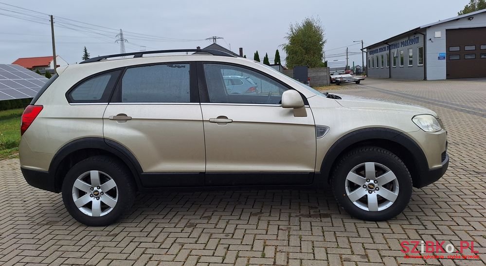 2007' Chevrolet Captiva photo #4