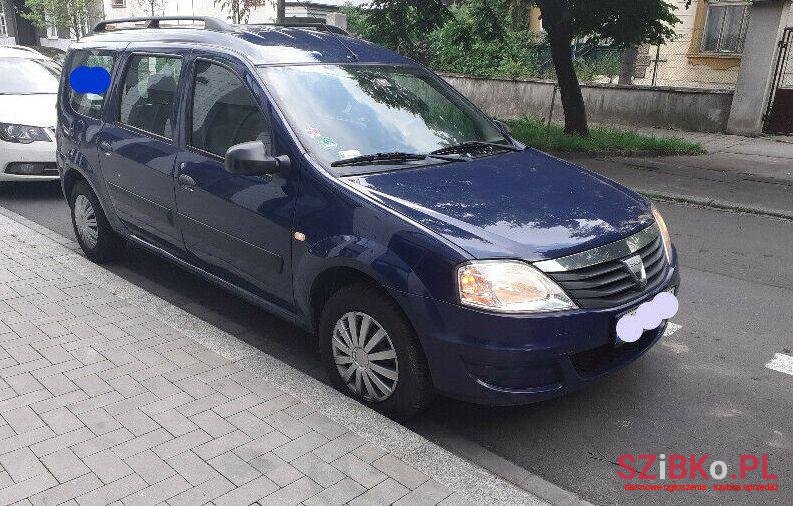 2009' Dacia Logan photo #1