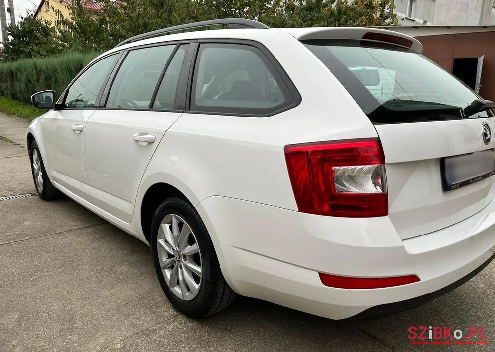 2016' Skoda Octavia photo #5