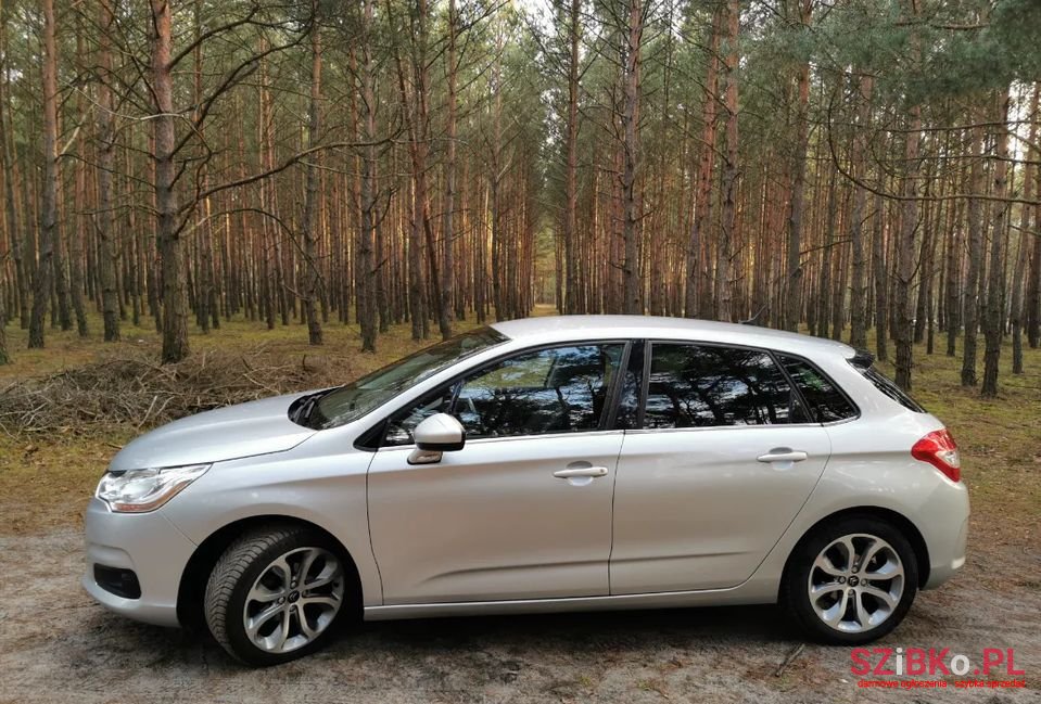 2012' Citroen C4 photo #5