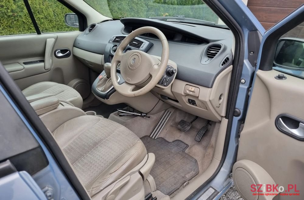 2006' Renault Scenic photo #5