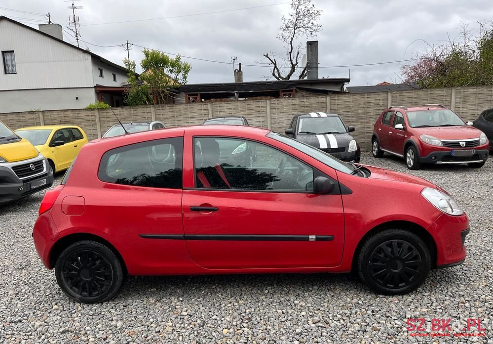 2008' Renault Clio 1.2 16V Authentique photo #5