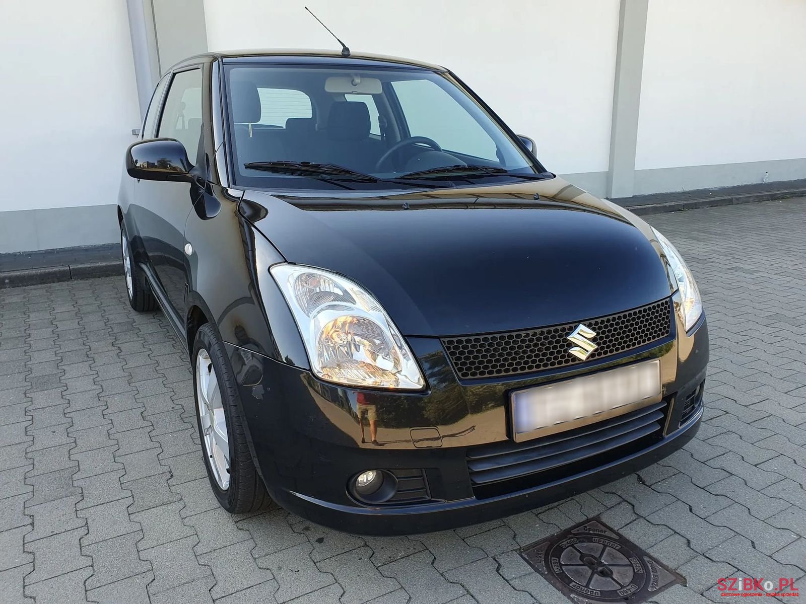 2007' Suzuki Swift photo #3