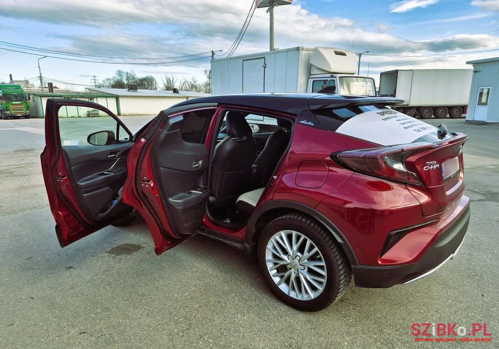 2018' Toyota C-HR photo #3