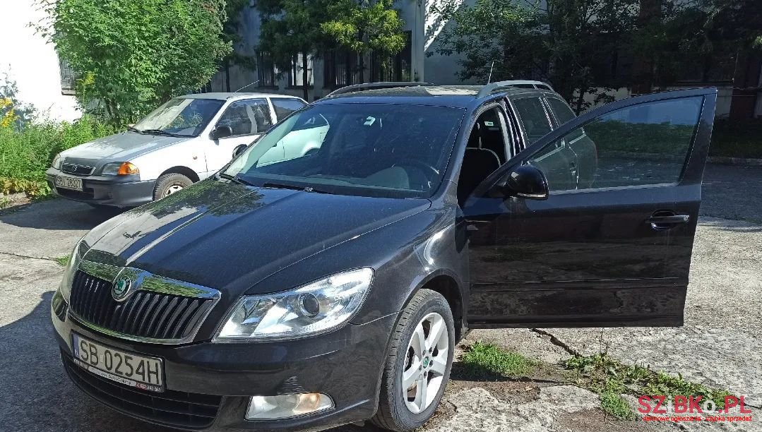 2011' Skoda Octavia photo #1