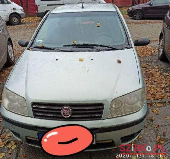 2004' Fiat Punto photo #1