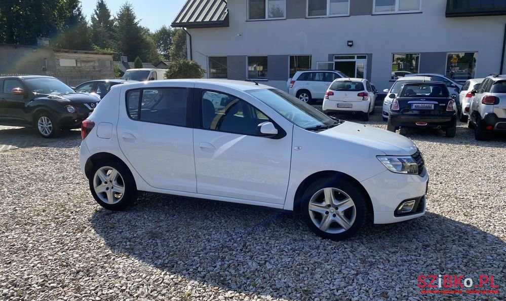 2017' Dacia Sandero photo #6