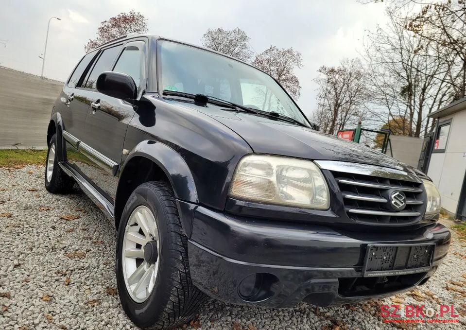 2002' Suzuki Grand Vitara photo #1