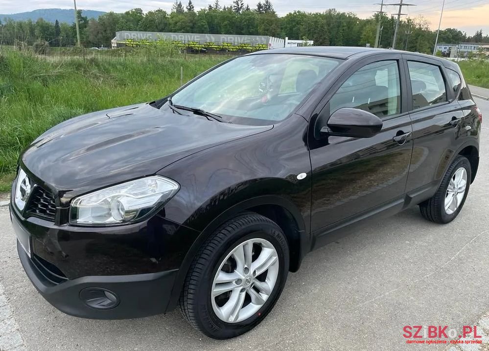 2011' Nissan Qashqai photo #1