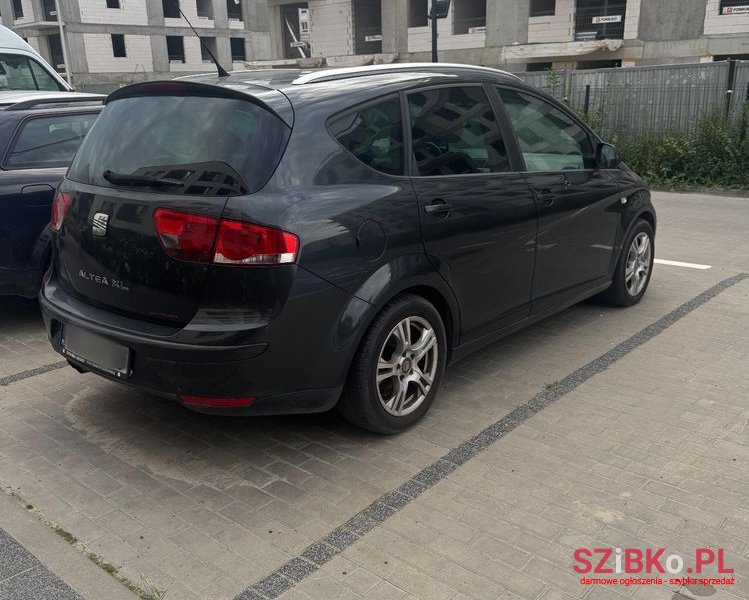 2008' SEAT Altea XL photo #3