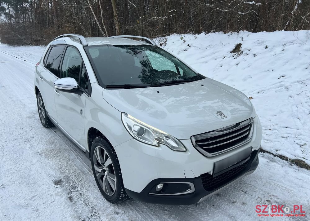 2015' Peugeot 2008 1.6 E-Hdi Allure S&S photo #4