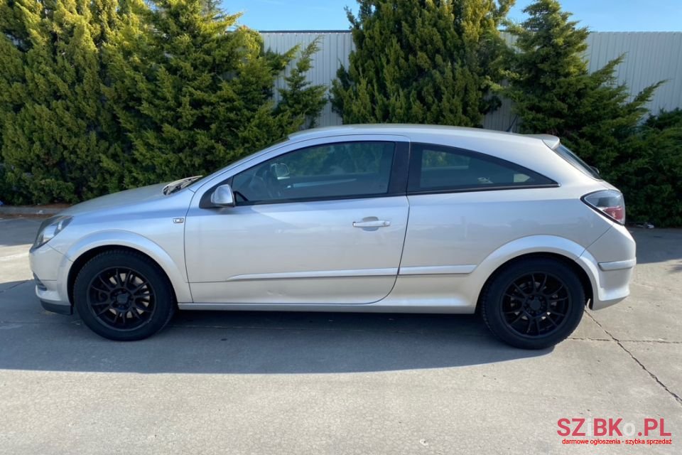2006' Opel Astra photo #3