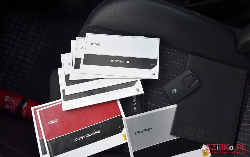 2014' Renault Grand Scenic photo #6