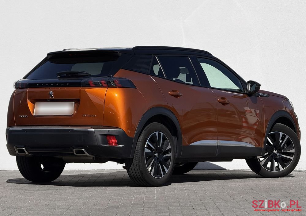 2020' Peugeot 2008 photo #2