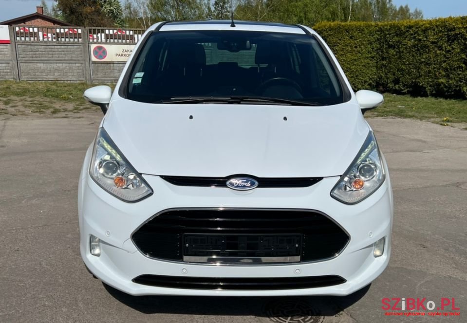 2013' Ford B-MAX photo #4