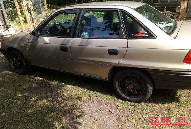 2000' Opel Astra photo #1