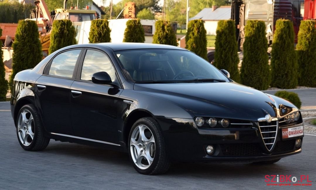 2007' Alfa Romeo 159 photo #4